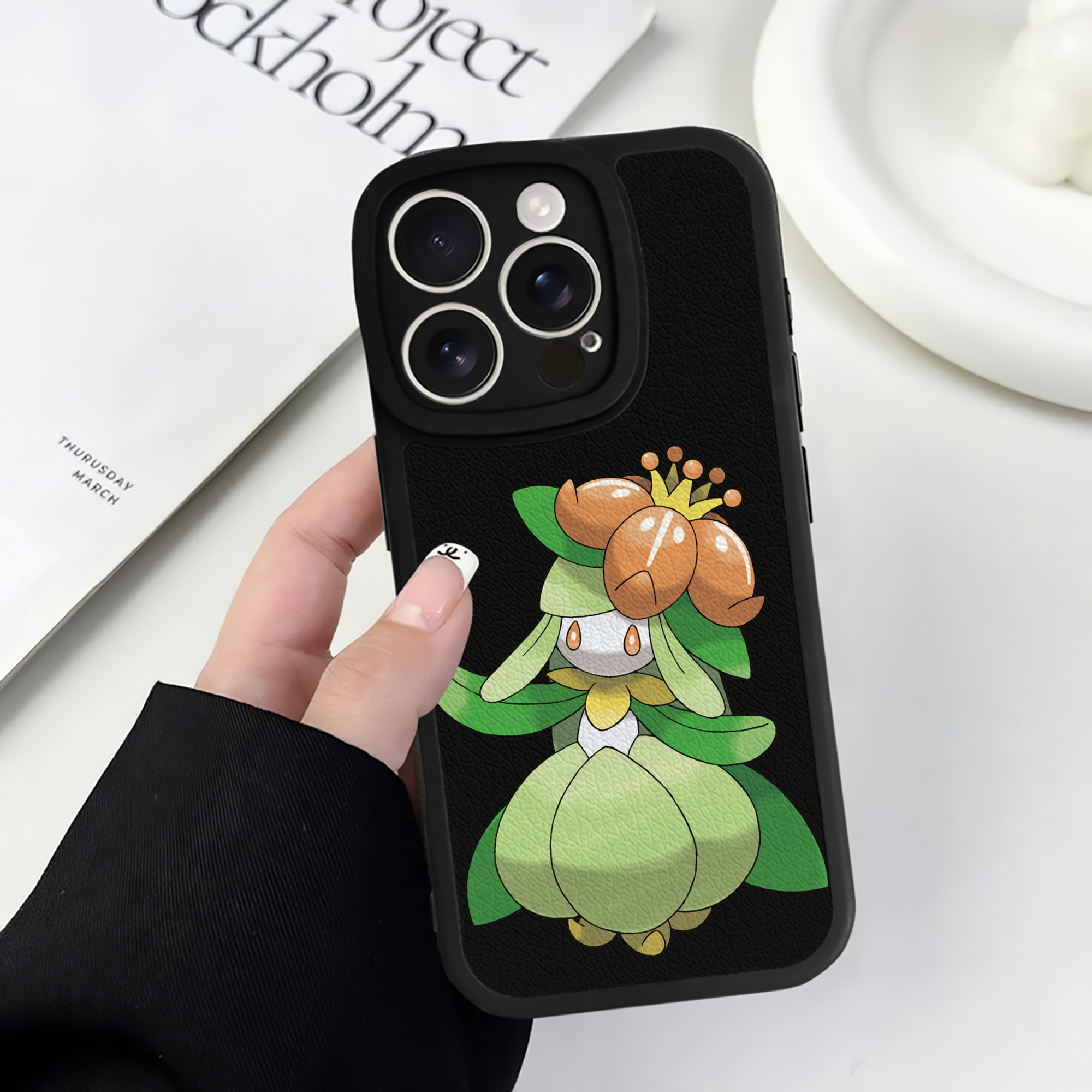 （画像用） ポケットモンスター Pokémon 【iPhone 16シリーズ対応】シリコンスマホケース（レザー調） 材質：シリコン